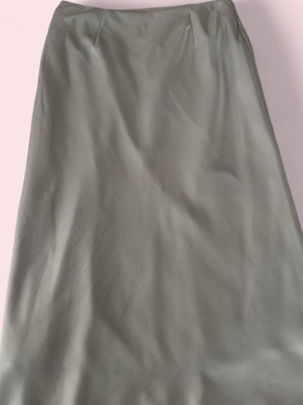 Uniqlo Gray Satin Midi Skirt